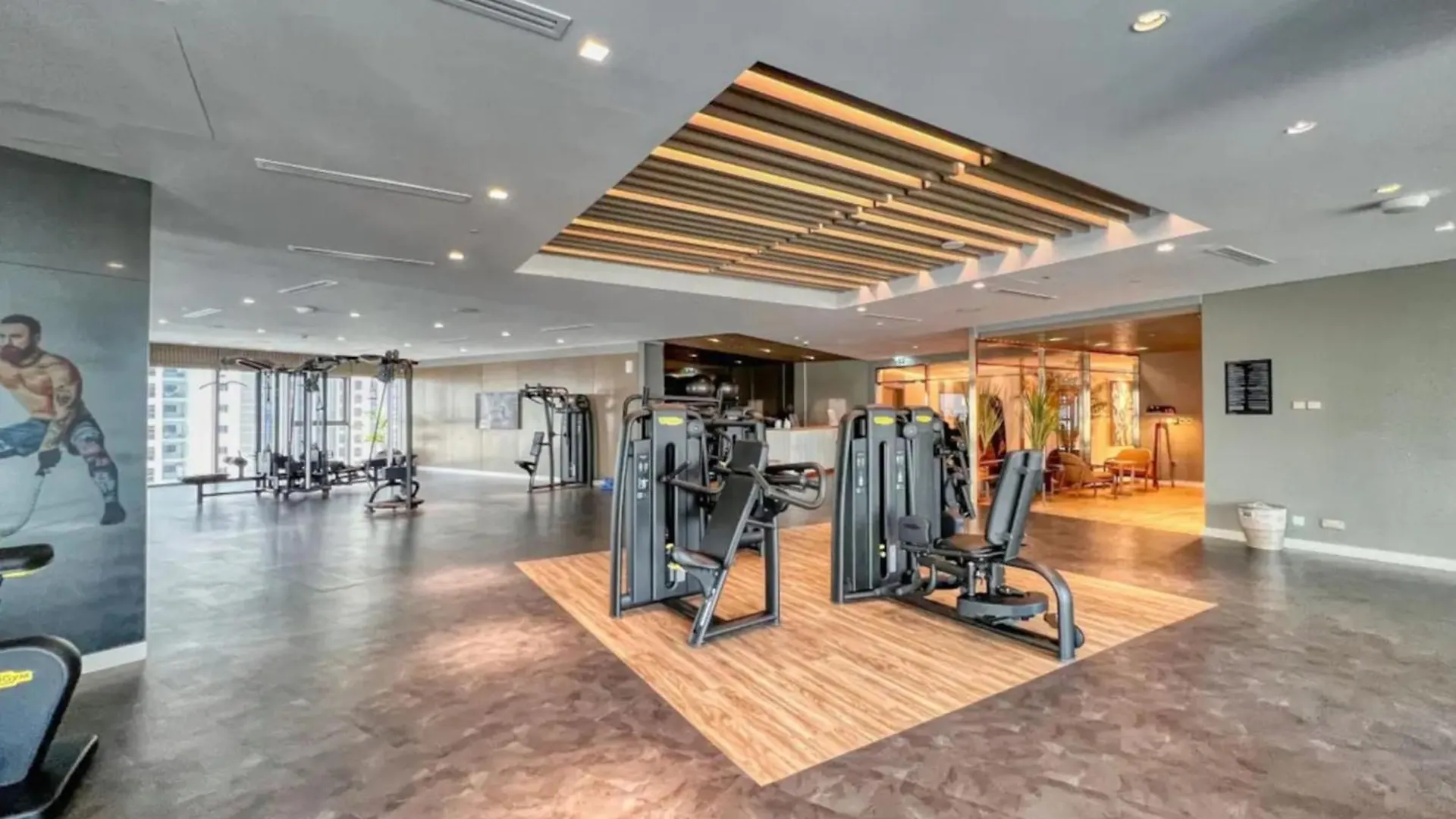 High Floor Apartment In 5 Star Hotel With Infinity Pool Burj View Gym Spa Sauna Dubai