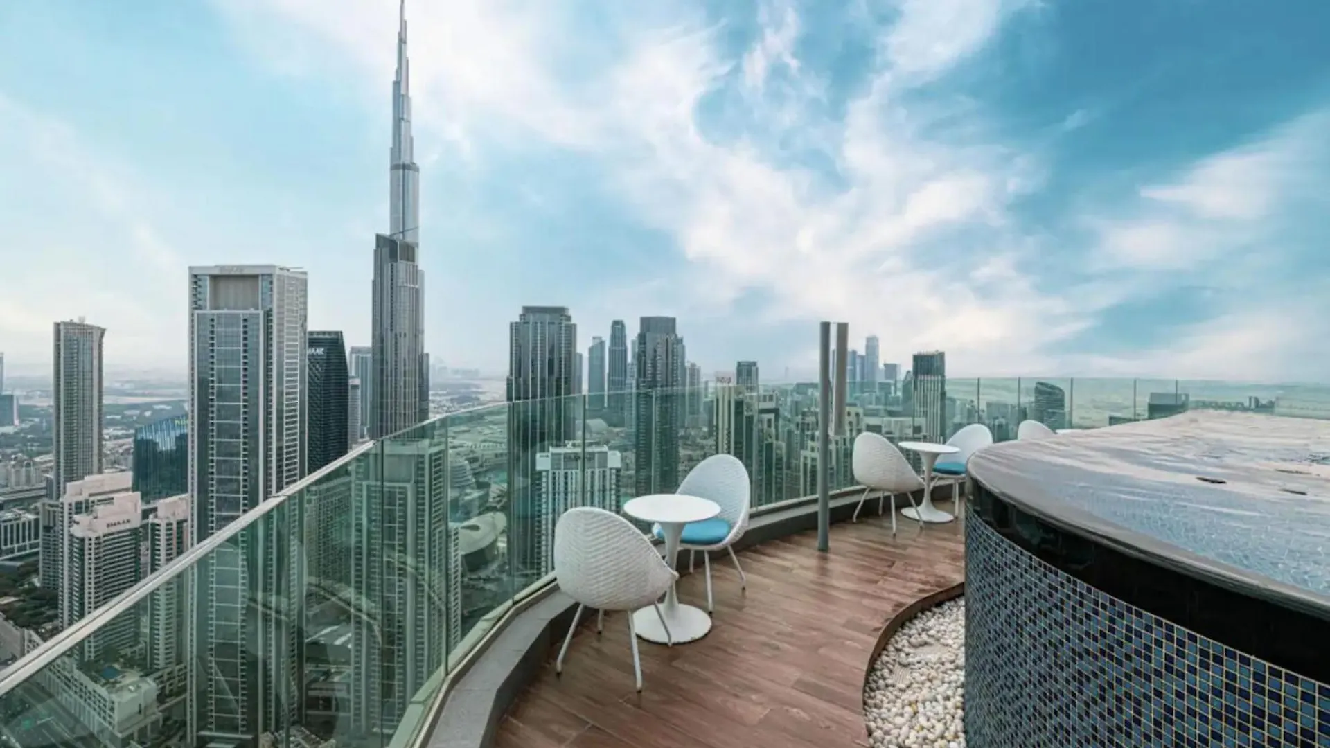 High Floor Apartment In 5 Star Hotel With Infinity Pool Burj View Gym Spa Sauna Dubai