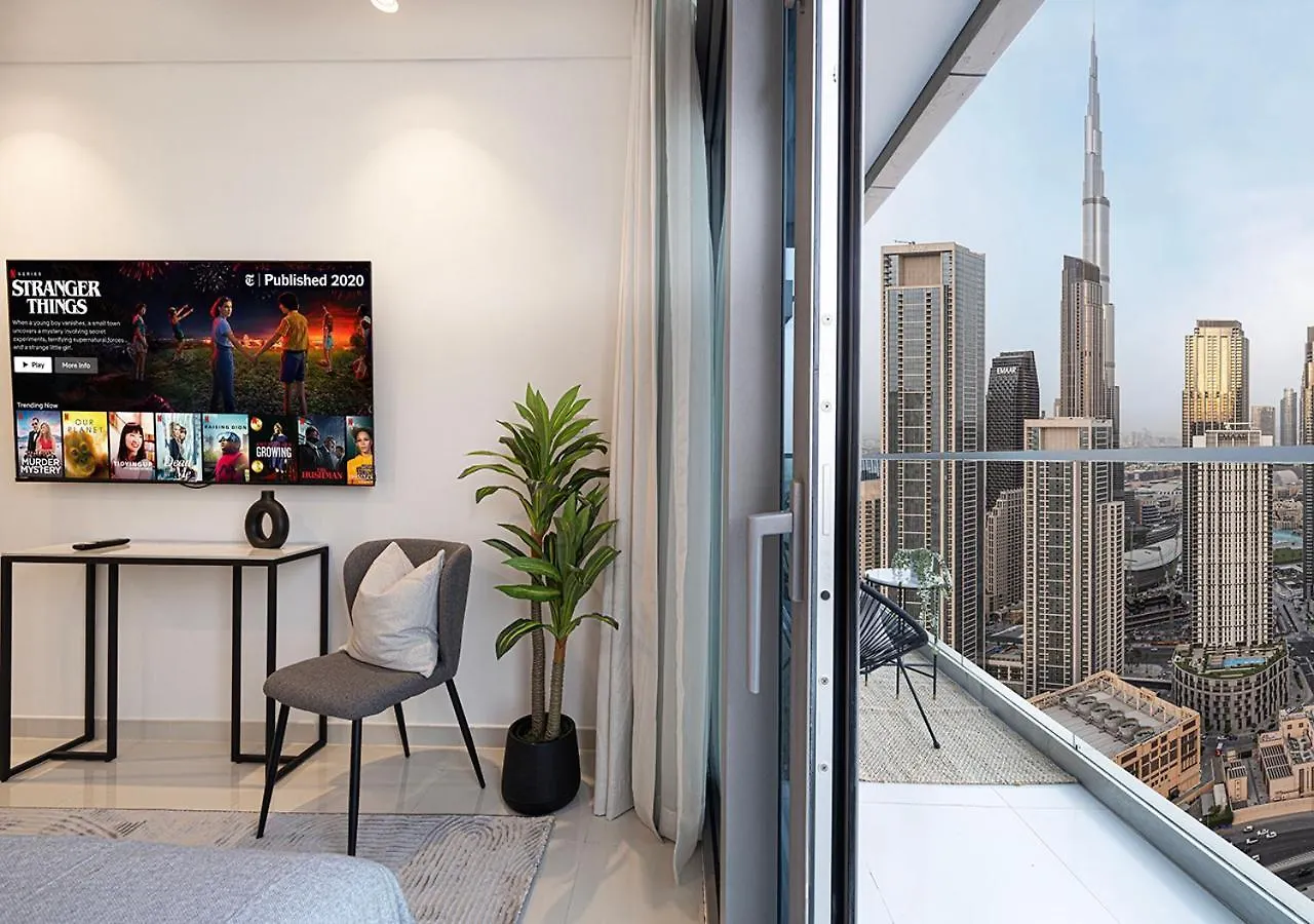 High Floor Apartment In 5 Star Hotel With Infinity Pool Burj View Gym Spa Sauna Dubai