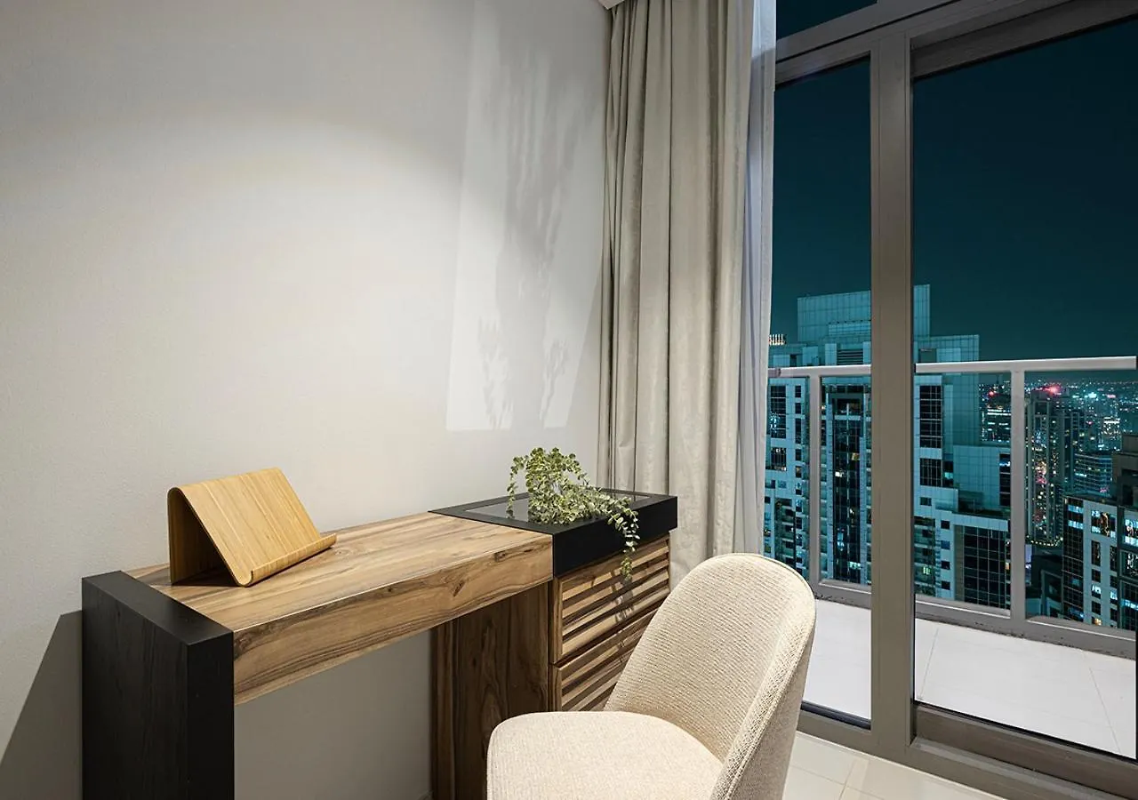 High Floor Apartment In 5 Star Hotel With Infinity Pool Burj View Gym Spa Sauna Dubai