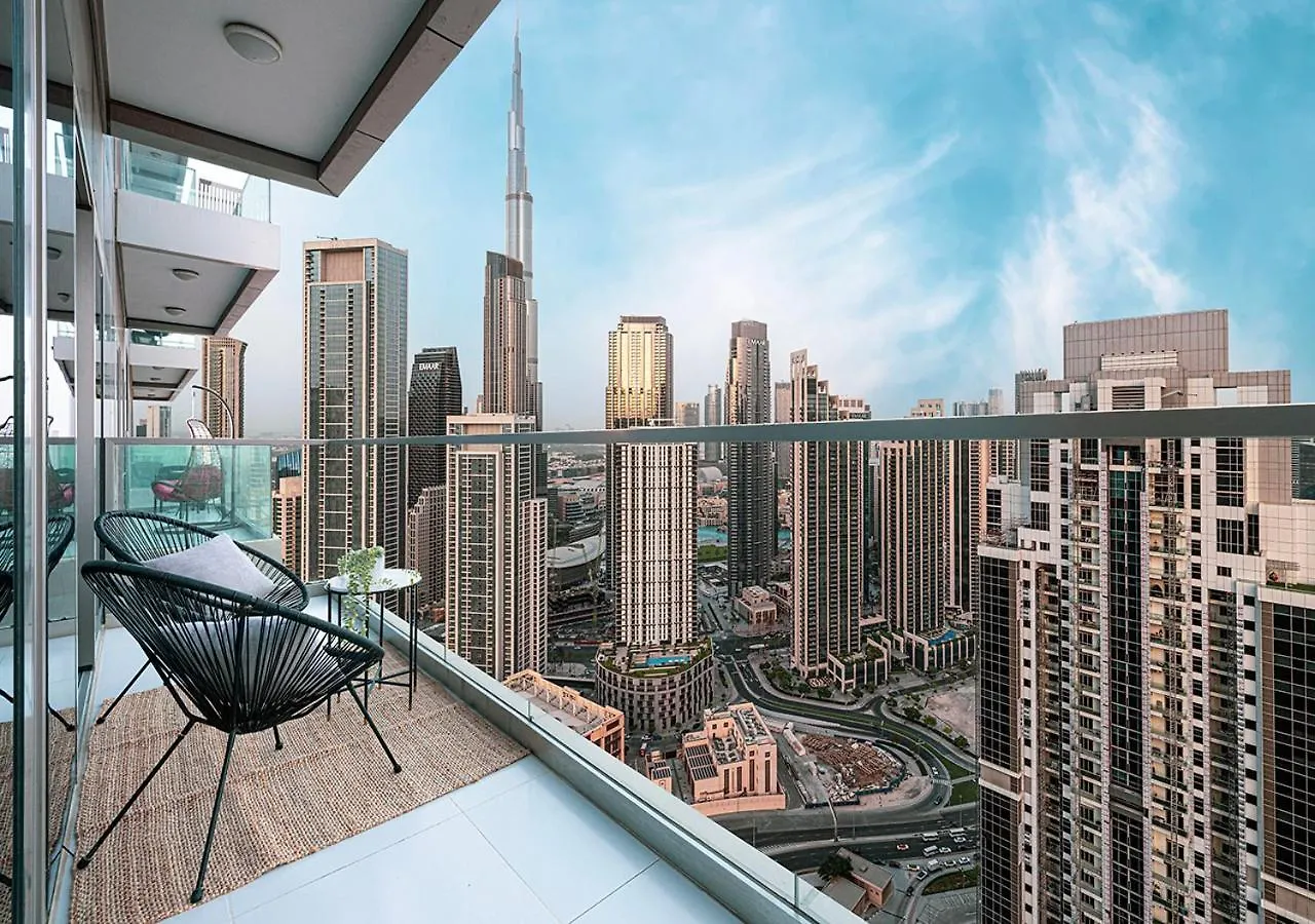 High Floor Apartment In 5 Star Hotel With Infinity Pool Burj View Gym Spa Sauna Dubai